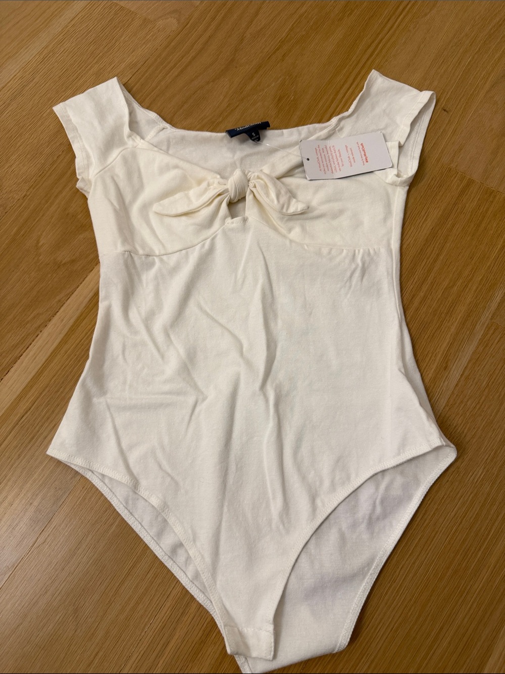 Modcloth Cream Tie-Front Cap Sleeve Bodysuit
